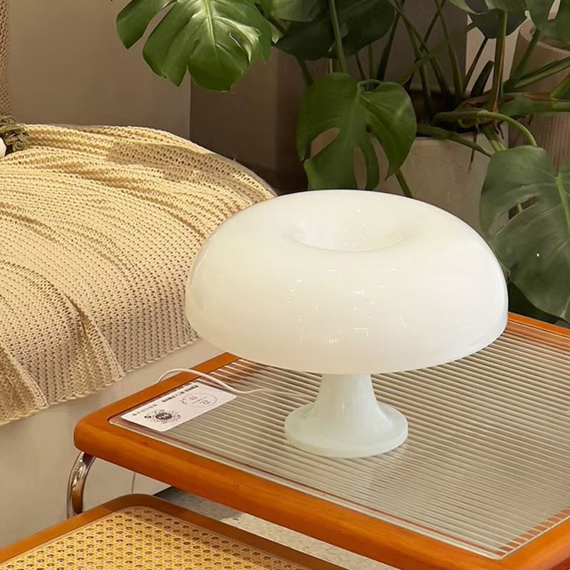 Feneri USB Mushroom Table Lamp
