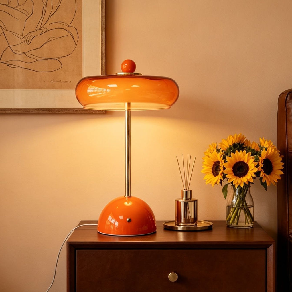 Feneri Nordic Metal Table Lamp